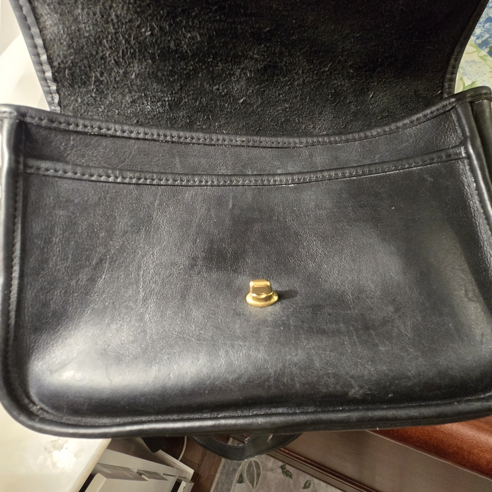 Sale Beautiful Vintage Coach City Bag. Gorgeous Thick Supple Leather. Authentic! - Picture 4 of 11